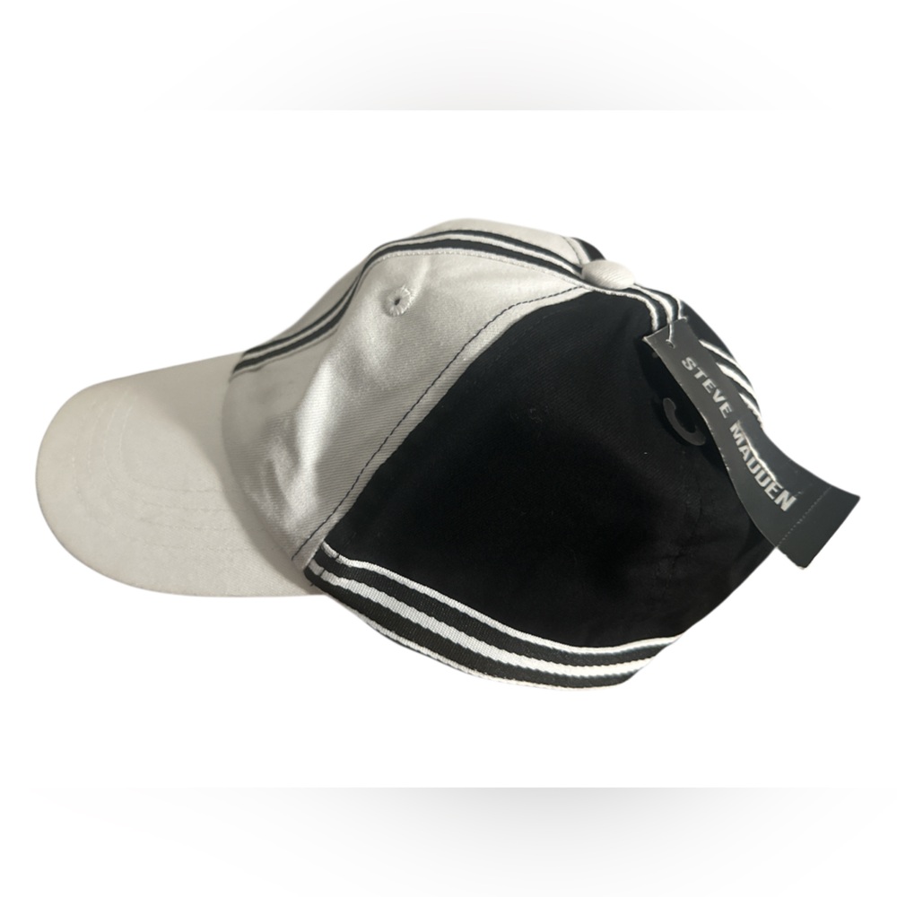 Steve Madden Two-Tone Black and White women’s Hat